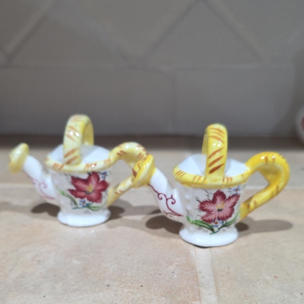 Vintage Yellow and White Watering Can/ Teapot Salt And Pepper Shakers